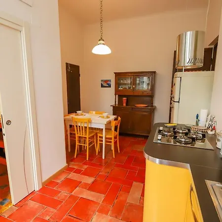 Altido For 3 With Rooftop Balcony And Lovely Cityview