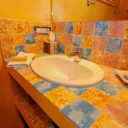 Altido For 3 With Rooftop Balcony And Lovely Cityview * Genoa