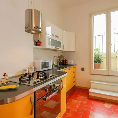 Altido For 3 With Rooftop Balcony And Lovely Cityview